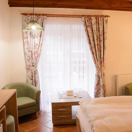 Hotel Oereg Malom 4*